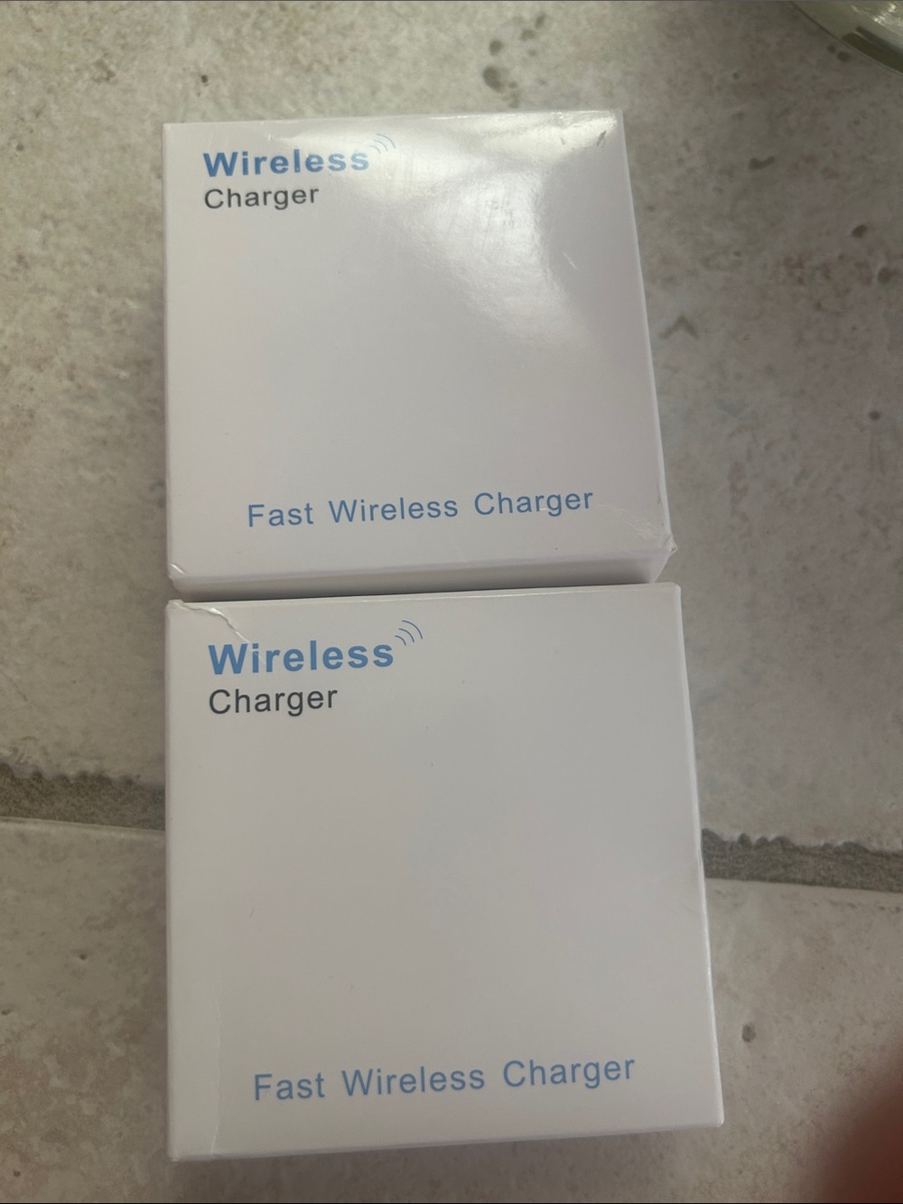 Wireless Fast Wireless Charger - White